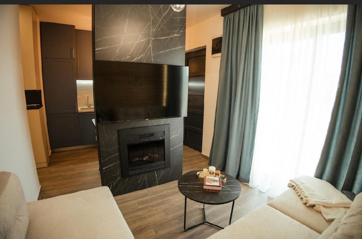 Sirius Lux Apartmani Žabljak エクステリア 写真